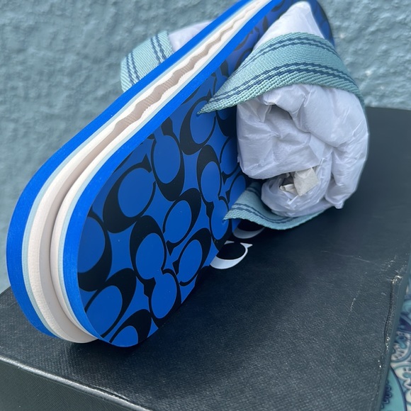 (NEW) COACH Signature Webbing Flip-Flop Blue Fin/Black Print - Picture 6 of 7